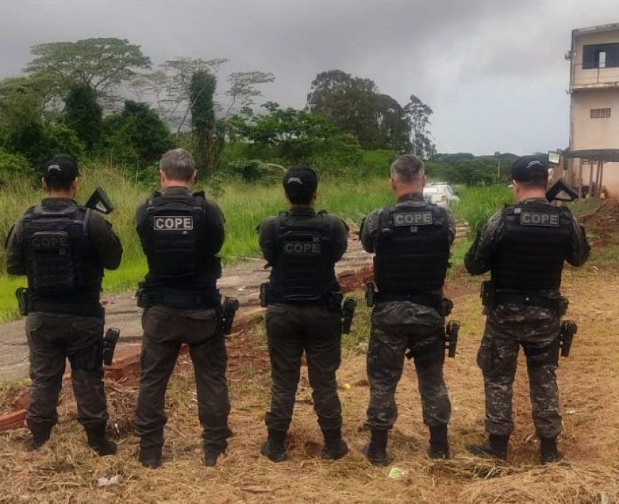 Presídio de Ponta Porã recebe reforço na segurança e placas de metal para isolamento da área