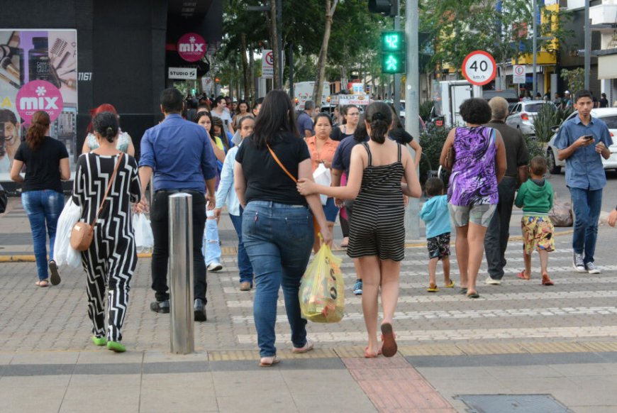 Comércio da Capital começa a funcionar até às 22h a partir do dia 9 de dezembro