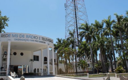 Fogo atinge antena da TV Record; transmissão começa a ser normalizada