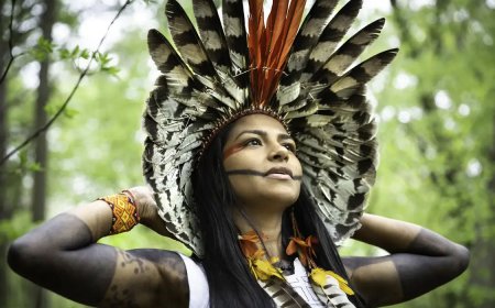 Juma Xipaia alerta para riscos de hidrovias e ferrovias na Amazônia