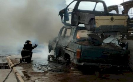 Incêndio Destrói Caminhonete F-1000 Usada como Moradia em Caarapó