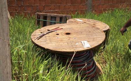 Quatro funcionários são presos por furto de cabos em Naviraí