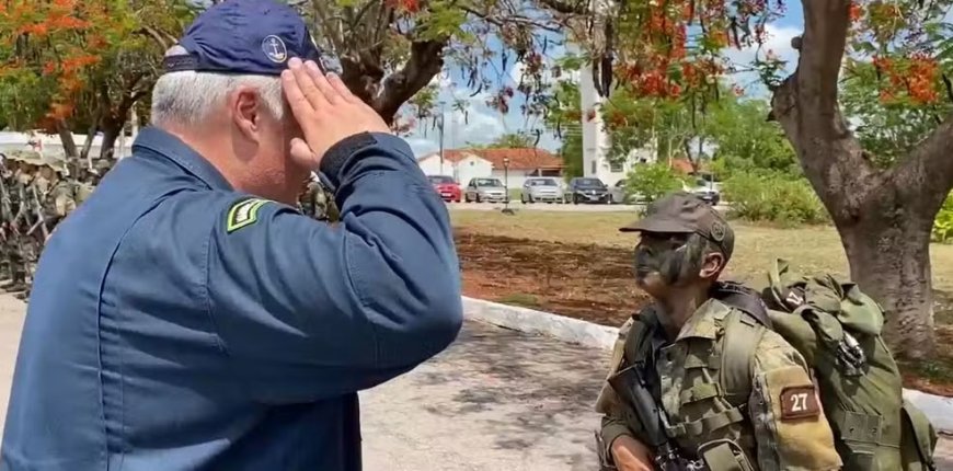 Primeira mulher finaliza rigoroso curso de operações no Pantanal