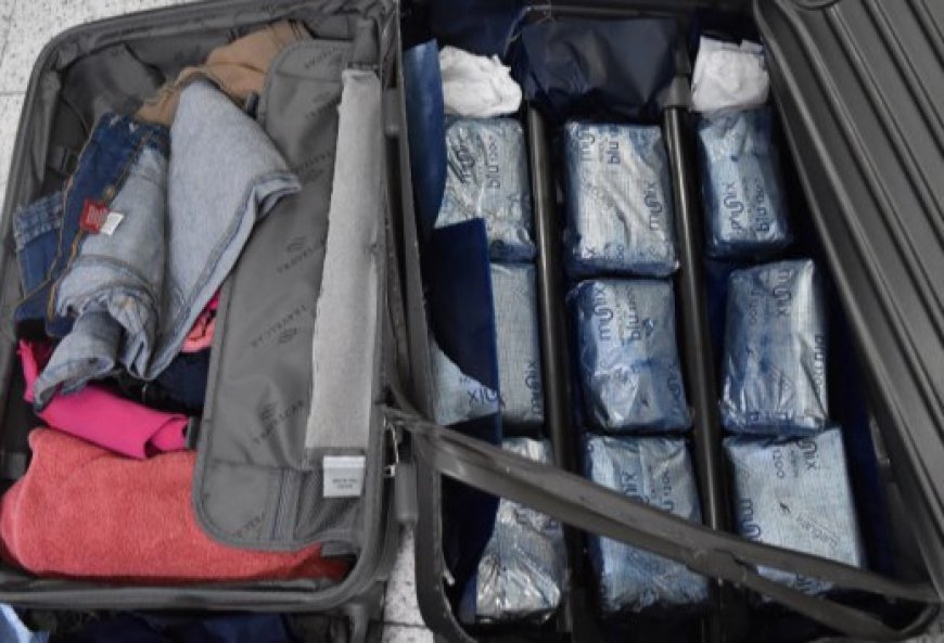 Passageiras presas com drogas tentando embarcar para Paris