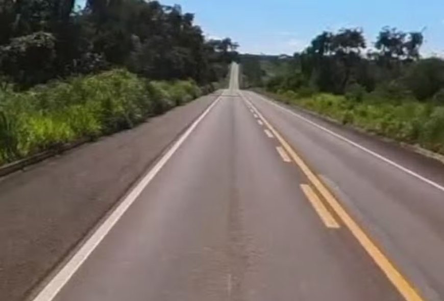 Tragédia na BR-262: casal de idosos morre em acidente frontal