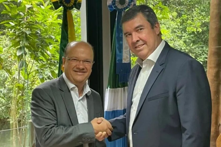 Barbosinha assume governo durante férias de Riedel