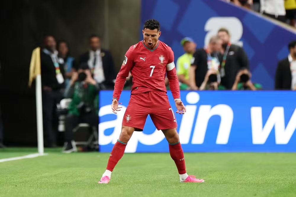 Cristiano Ronaldo faz história com gols em seis Copas do Mundo