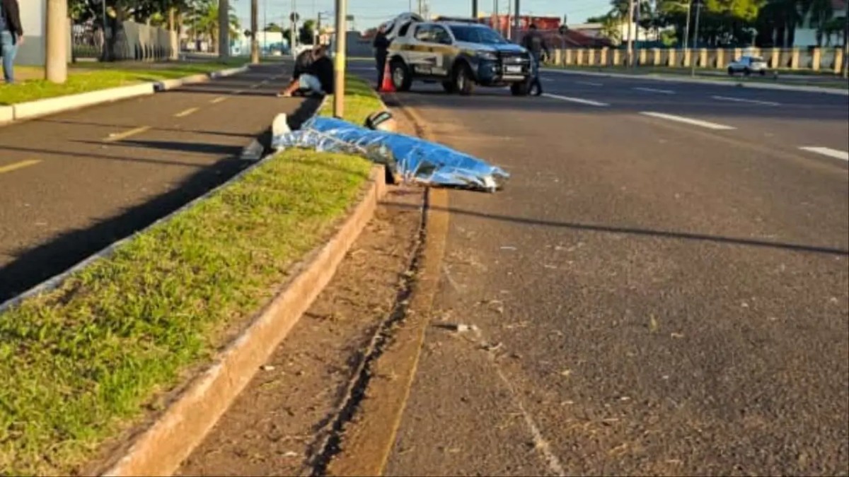 Testemunhas afirmam que garçonete foi atropelada na Avenida Duque de Caxias, na capital do estado