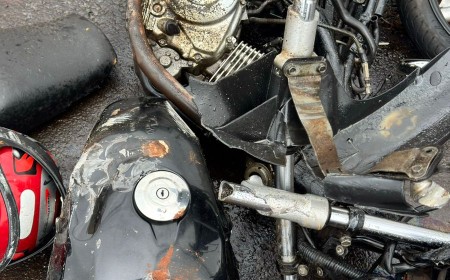 Motociclista morre após ser atingida por caminhonete em alta velocidade