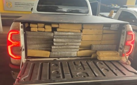 PRF apreende 1,4 tonelada de maconha em Guia Lopes da Laguna