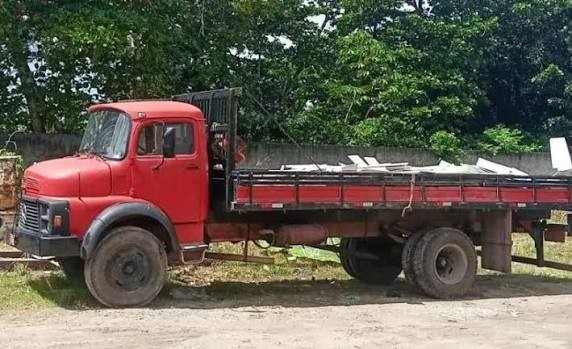 Surto leva homem a destruir portaria de empresa em Terenos