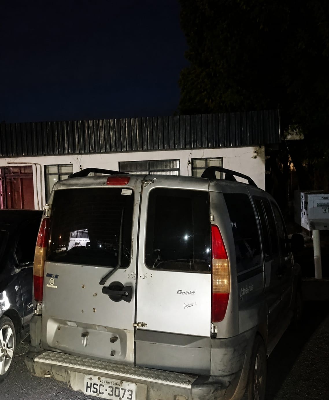Polícia Militar apreende carro lotado de mercadorias do Paraguai na MS-164