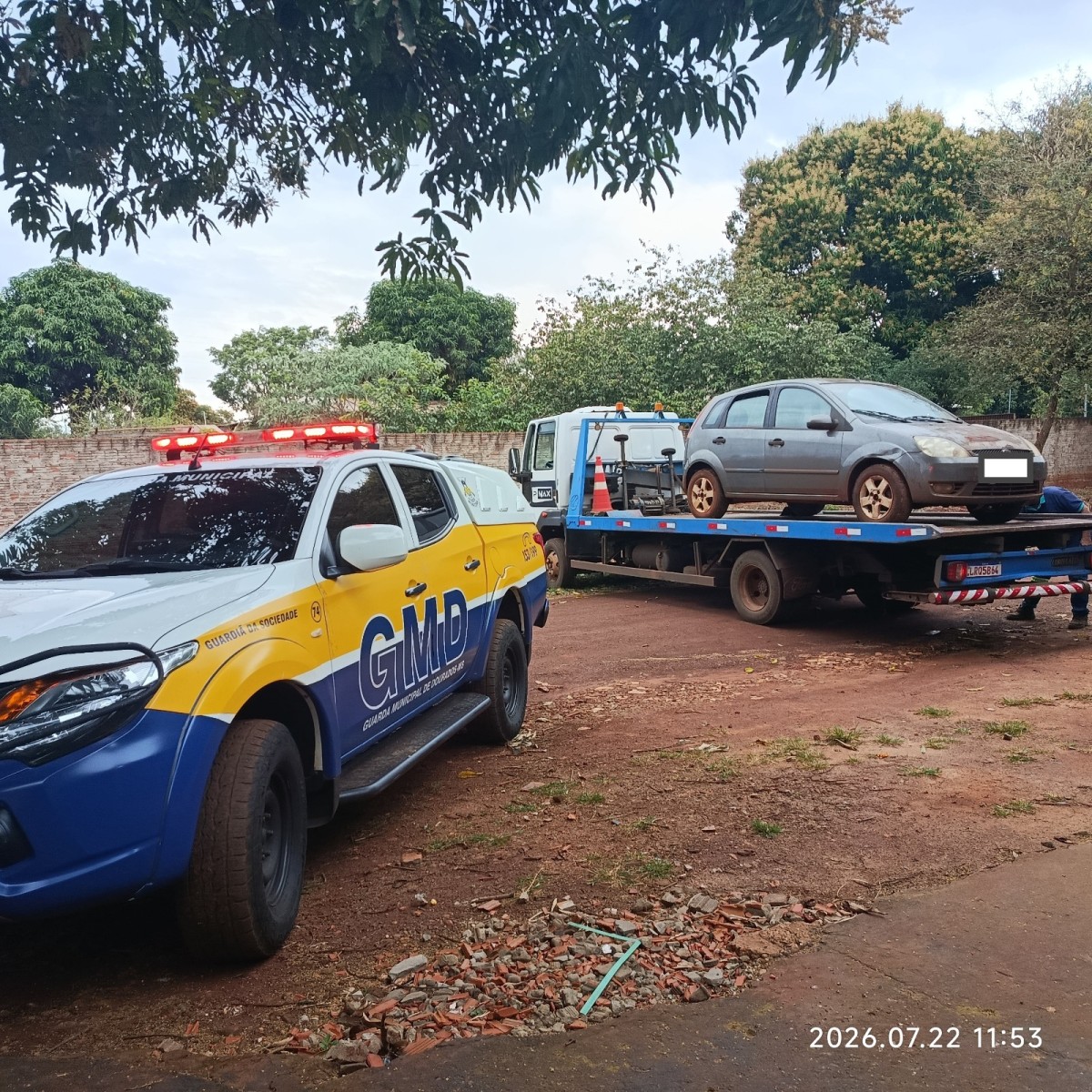 Guarda Municipal recupera carro furtado durante a madrugada em Dourados