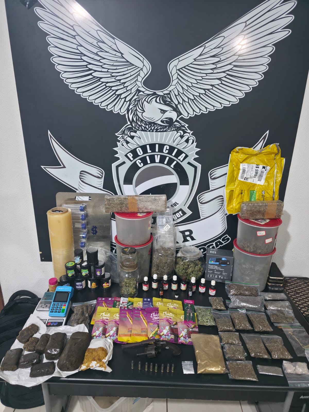Loja gourmet' de drogas pelas redes sociais é alvo da Polícia Civil em Campo Grande; fornecedor foi preso