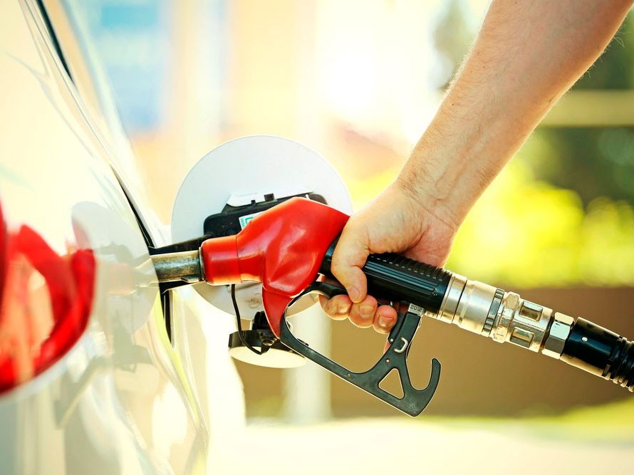 Queda do etanol persiste mesmo após aumento da mistura na gasolina