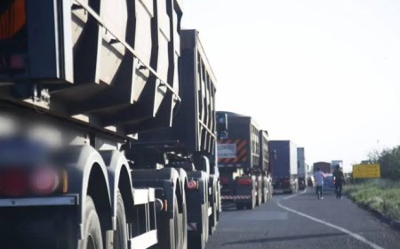 Frete baixo revolta caminhoneiros de MS, que apoiam greve nacional