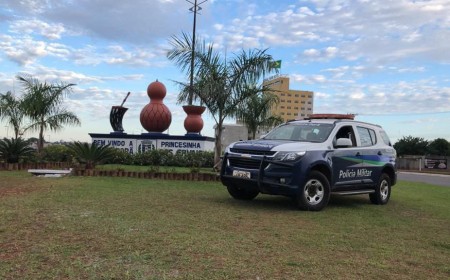Ex-bombeiro expulso da corporação é preso na BR-463 usando farda antiga para cometer crimes na fronteira