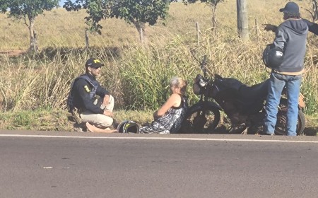 Pneu dianteiro careca estoura e deixa mulher ferida na BR-163, em Campo Grande