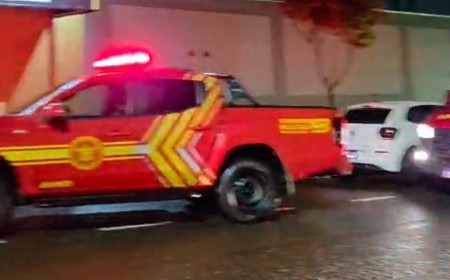Curto-circuito em ar-condicionado provoca incêndio em residência no bairro Cruzeiro