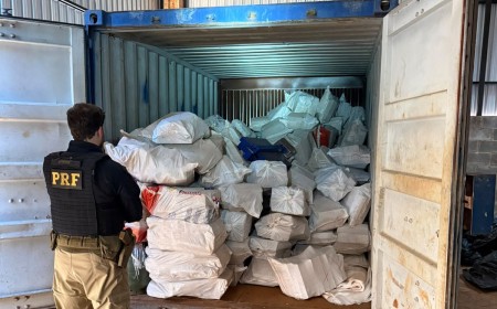 PRF desmonta entreposto do tráfico e apreende 8 toneladas de maconha na BR-163
