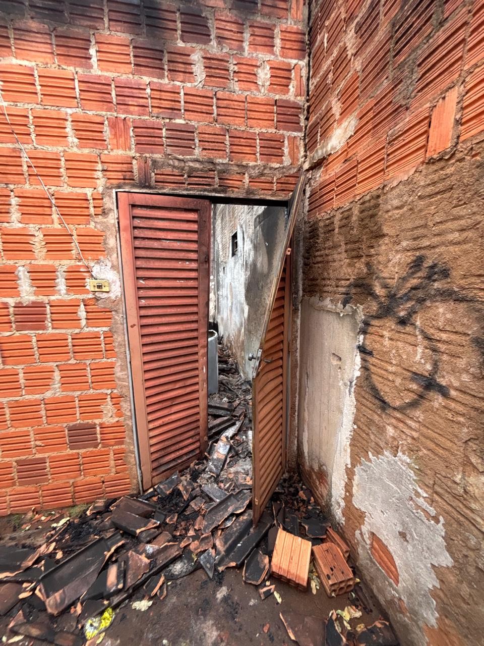 Incêndio em residência deixa homem de 51 anos morto em Três Lagoas