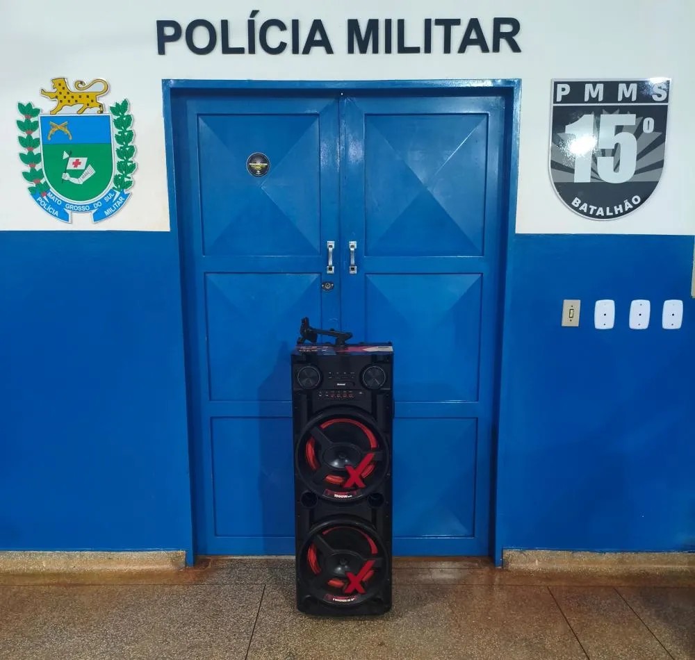 PM apreende aparelho de som por perturbação do sossego no centro de Nova Alvorada do Sul