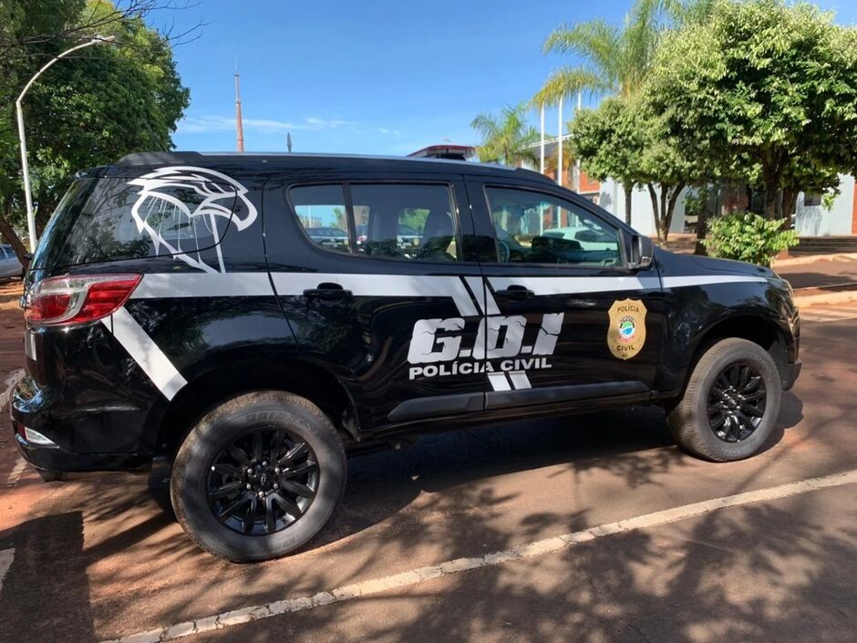 Mulher de 34 anos é presa em flagrante por furtar joias de loja no centro de Campo Grande