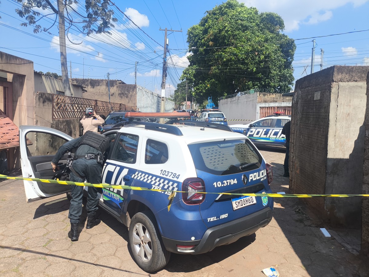 Suspeito de furto e esfaqueamento é alvejado pela PM após confrontar policiais no Nova Lima