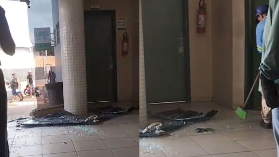 Homem estilhaça porta de vidro de UPA a chutes.
