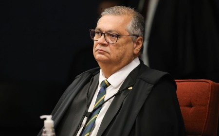 Dino autoriza PF a acessar investigação sobre produtora do Dark Horse