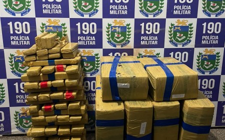 Polícia Militar apreende mais de 330 kg de maconha no Centro de Ponta Porã após motorista furar sinal vermelho