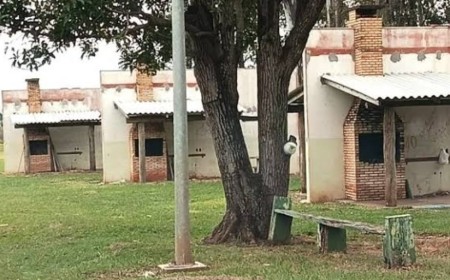Corpo carbonizado é encontrado em banheiro de balneário em Naviraí