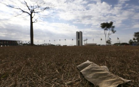 Região Sul tem risco de temporal e granizo; outras regiões têm calor