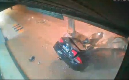 Jovem de 23 anos morre após perder o controle e bater carro em poste em Amambai