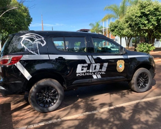 Mulher de 34 anos é presa em flagrante por furtar joias de loja no centro de Campo Grande