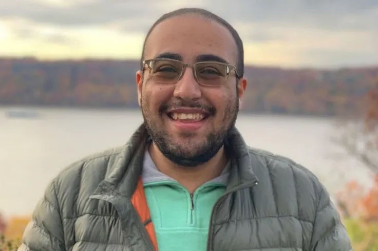 Homem é atingido por raio enquanto caminhava em Nova York