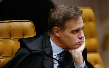 Mendonça tem até hoje para responder acusações de Moraes