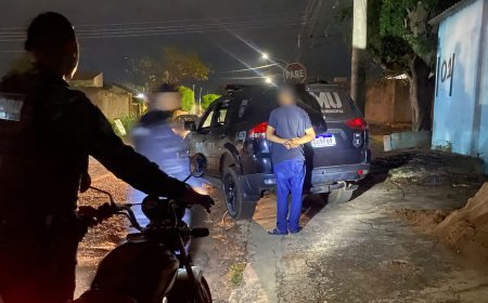 ROMU apreende adolescente de 17 anos empurrando moto roubada no Jardim Pres…