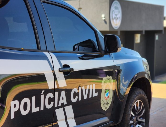 Funcionário de farmácia entra em pânico e perde dinheiro em golpe por telefone em Campo Grande