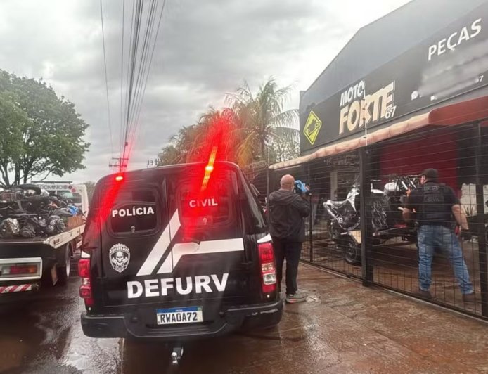 Polícia estoura desmanche e prende três em Campo Grande