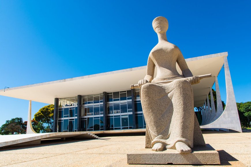 Ex-ministros do STF pedem investigação rigorosa sobre denúncias