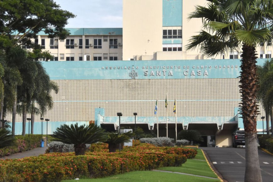 Atrasos salariais e falta de materiais agravam crise na Santa Casa de Campo Grande