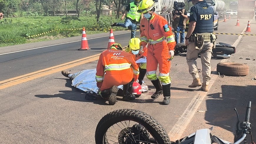 Tragédia na BR-163: conversão irregular de caminhonete provoca acidente e mata motociclista em Campo Grande