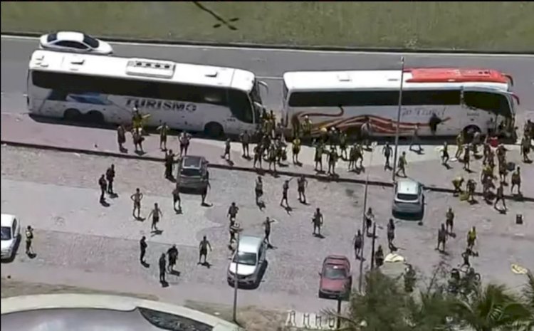 Conflito entre torcida do Peñarol e polícia no RJ antes do jogo da Libertadores