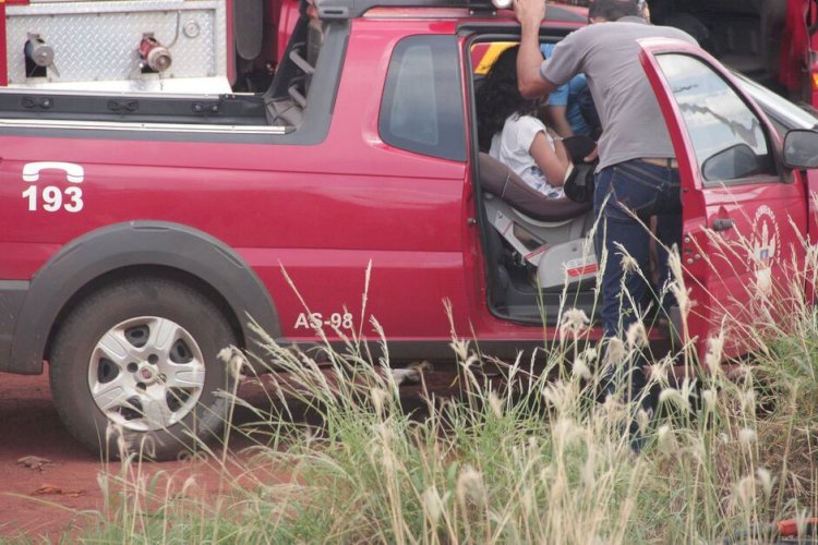 Colisão entre veículos na BR-060 deixa vítimas graves e crianças feridas