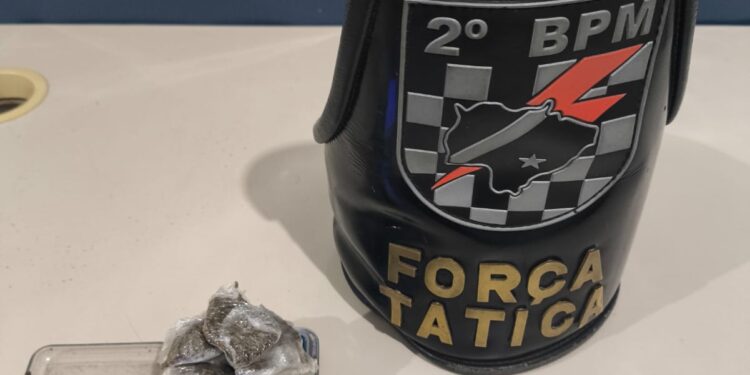 Polícia Militar em Três Lagoas realiza prisão de autor de tráfico de drogas e receptação