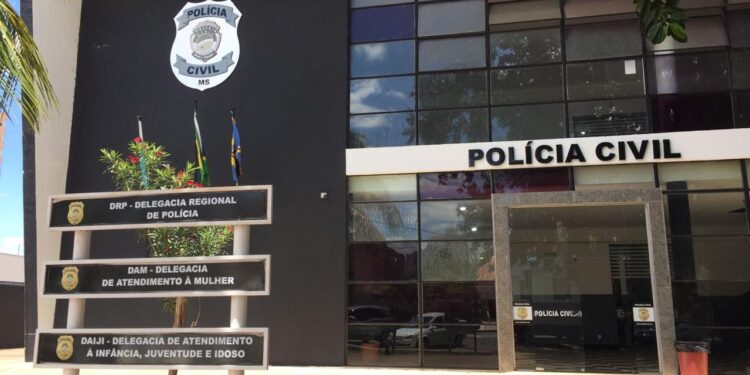 Policiais civis prendem suspeito de feminicídio em Corumbá