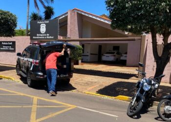 Quatro homens são presos por violência doméstica em Três Lagoas