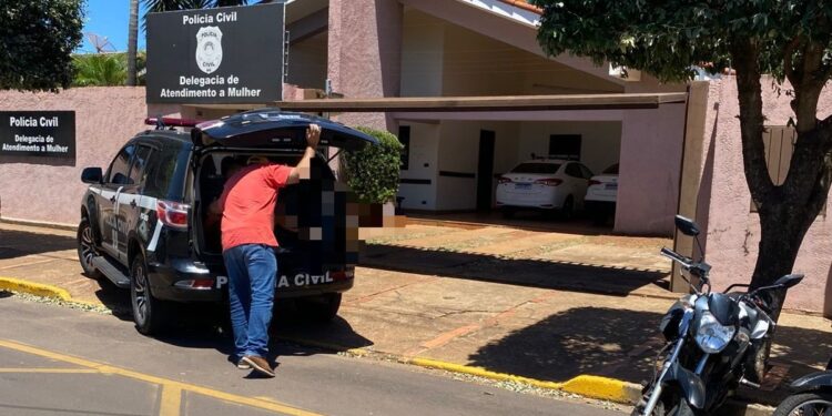 Quatro homens são presos por violência doméstica em Três Lagoas