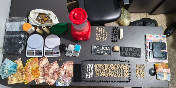 Ação conjunta entre policiais civil e militar fecha três bocas de fumo em condomínio de Três Lagoas